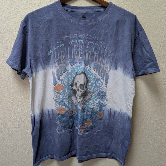 the offsprings Other - The Offsprings Tie Dye Blue And White Faded Skull & Flowers Graphic Tee. Size L